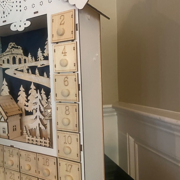 NWT ANTHROPOLOGIE Hans Village Advent Calendar - Picture 6 of 6